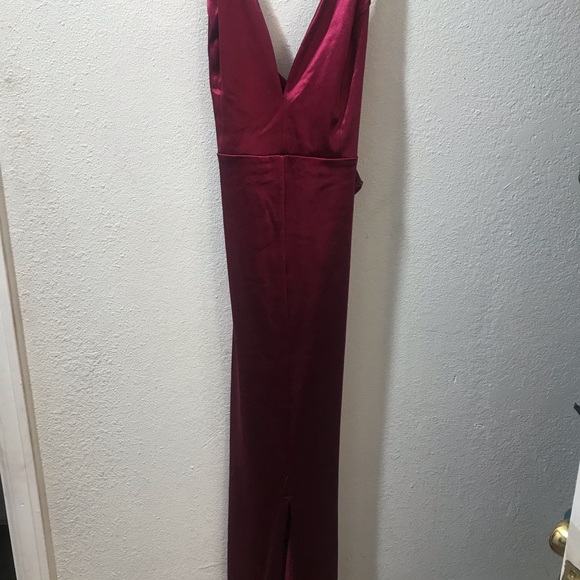 Dress - Picture 4 of 4